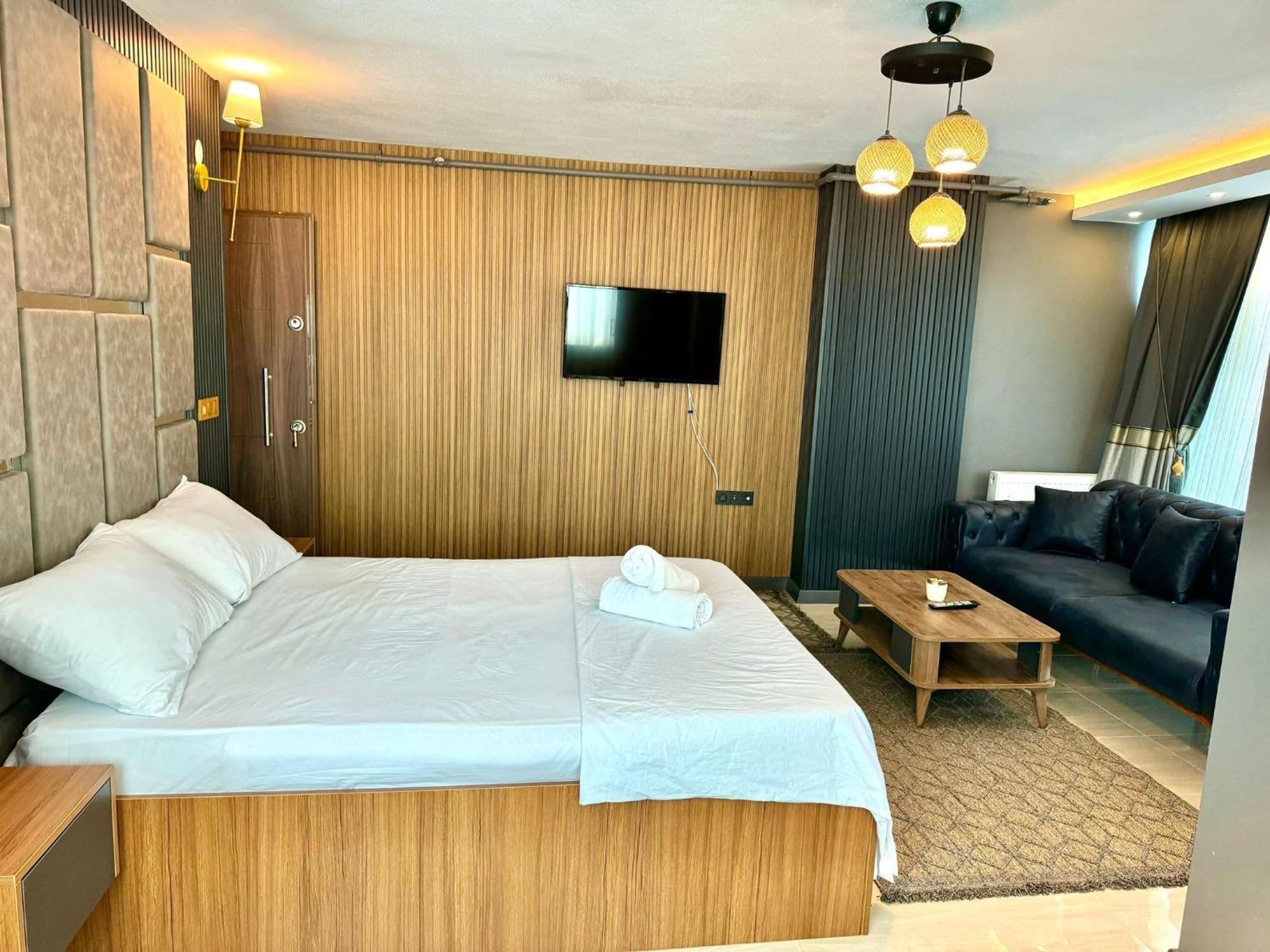 Dagli Suite Otel Cerkezkoy Eksteriør billede